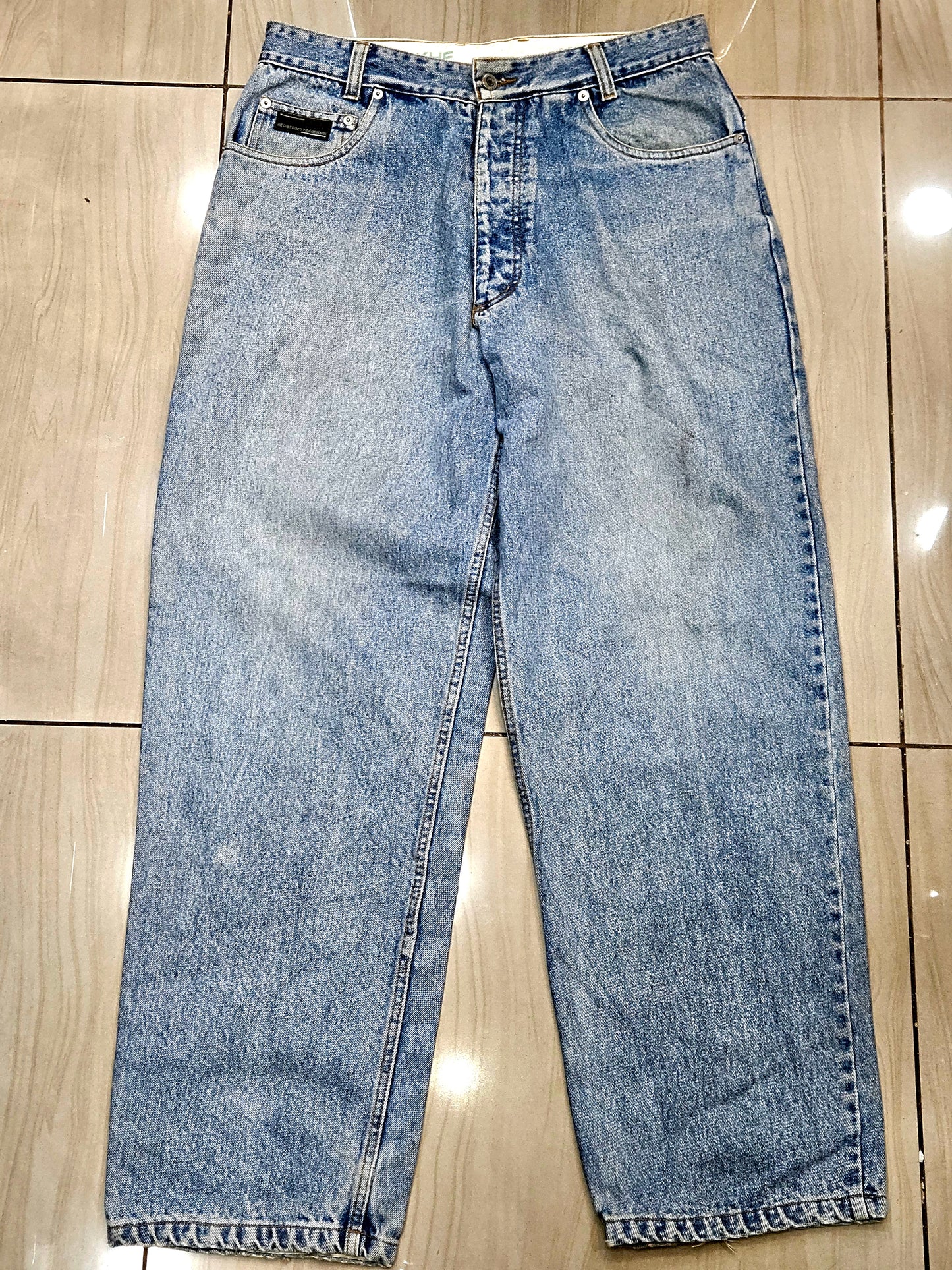 KHE CLOTHING(unbranded) straight fit jeans(MENS)