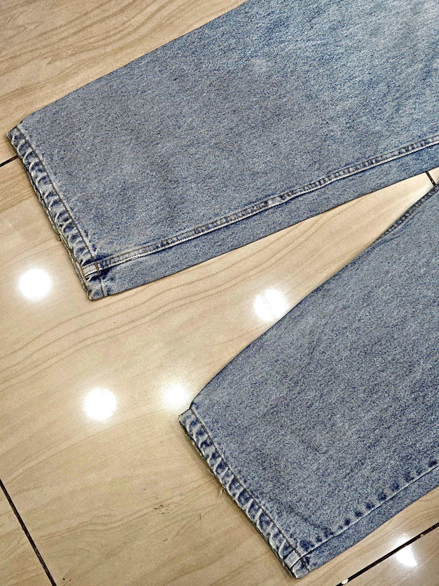 KHE CLOTHING(unbranded) straight fit jeans(MENS)